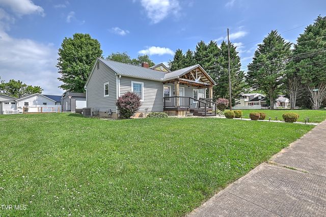 1401 Burgie Street, Elizabethton, TN 37643