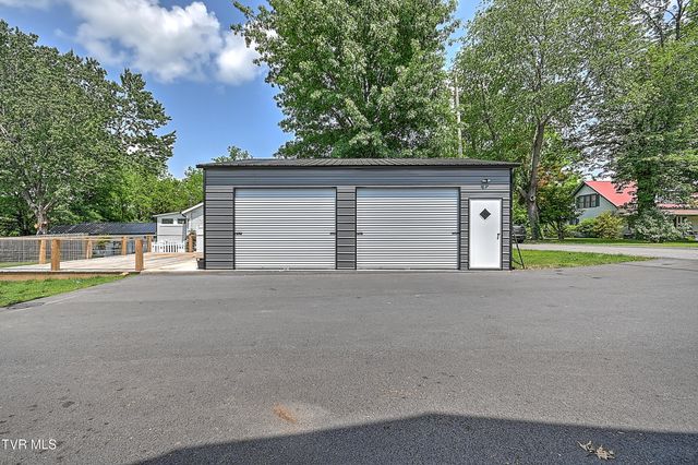 1401 Burgie Street, Elizabethton, TN 37643