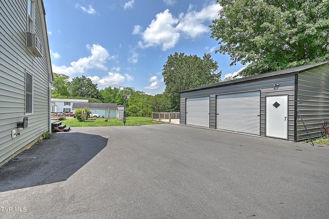1401 Burgie Street, Elizabethton, TN 37643