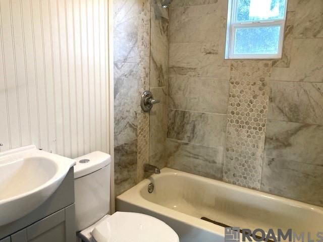 255 W 8th St, Vacherie, LA 70090