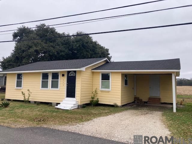 255 W 8th St, Vacherie, LA 70090