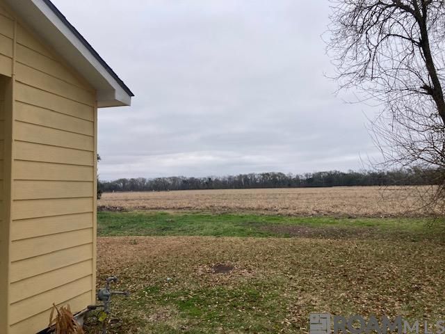 255 W 8th St, Vacherie, LA 70090