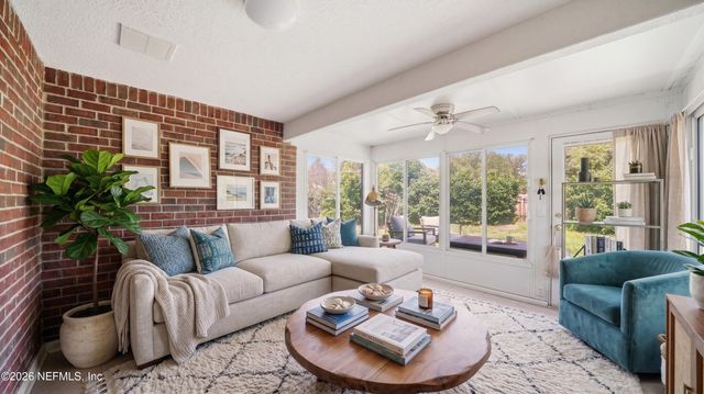 2478 CREEKFRONT Drive, Green Cove Springs, FL 32043