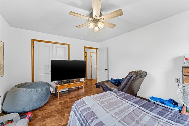 12170 Leonard Road, Gravette, AR 72736