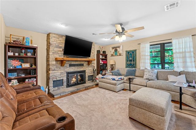 12170 Leonard Road, Gravette, AR 72736