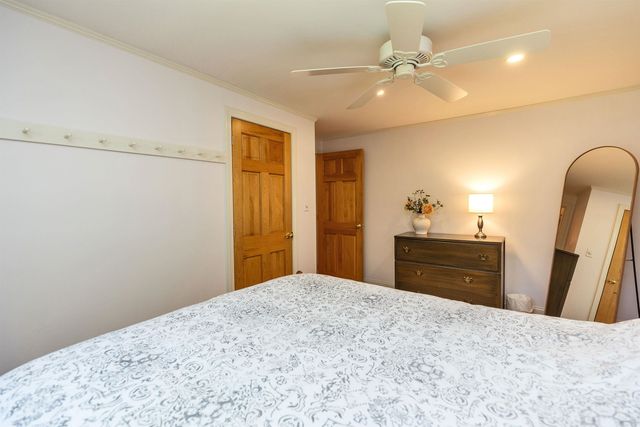 78 Meadowcrest Drive, Bedford, NH 03110