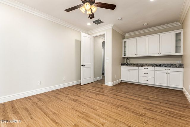 2491 E PENEDES Drive, Gilbert, AZ 85298