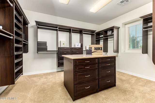 2491 E PENEDES Drive, Gilbert, AZ 85298