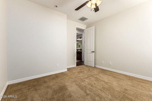 2491 E PENEDES Drive, Gilbert, AZ 85298