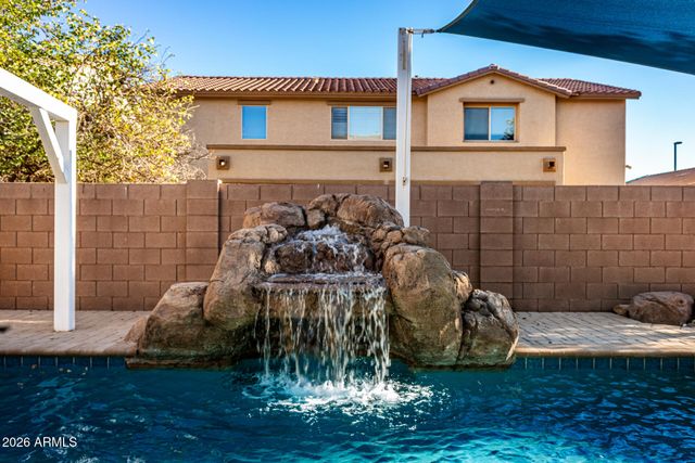 2491 E PENEDES Drive, Gilbert, AZ 85298