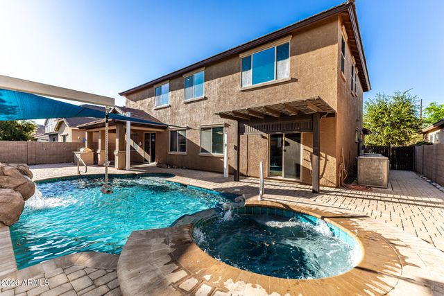 2491 E PENEDES Drive, Gilbert, AZ 85298