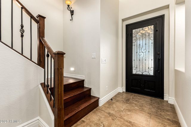 2491 E PENEDES Drive, Gilbert, AZ 85298