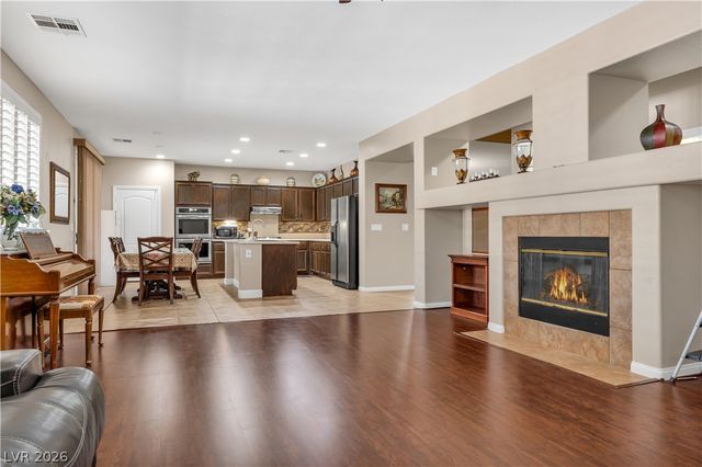 3069 Regal Cove Street, Las Vegas, NV 89117