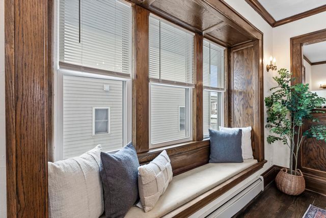 137 9th Avenue S, South Saint Paul, MN 55075