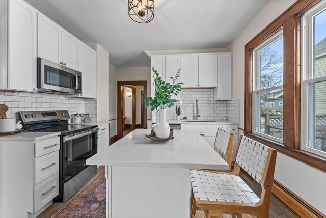 137 9th Avenue S, South Saint Paul, MN 55075