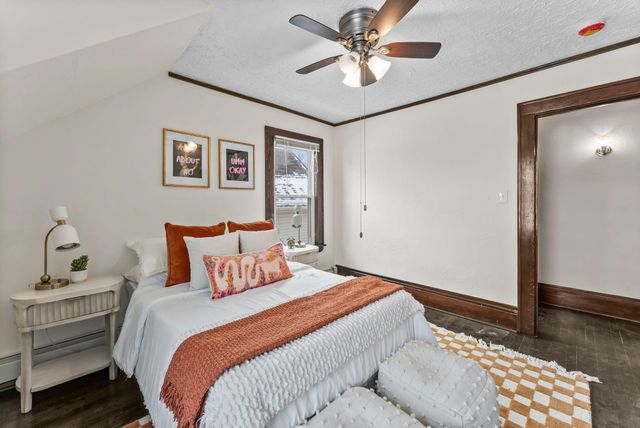 137 9th Avenue S, South Saint Paul, MN 55075