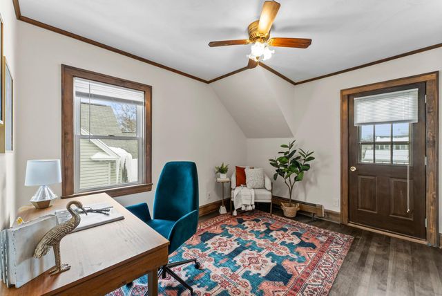 137 9th Avenue S, South Saint Paul, MN 55075