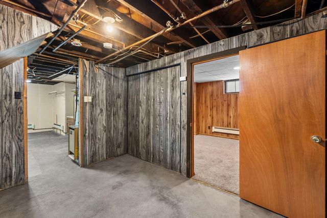 137 9th Avenue S, South Saint Paul, MN 55075