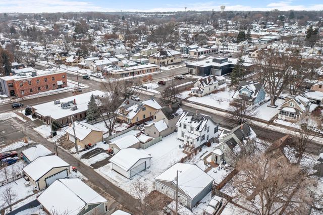 137 9th Avenue S, South Saint Paul, MN 55075