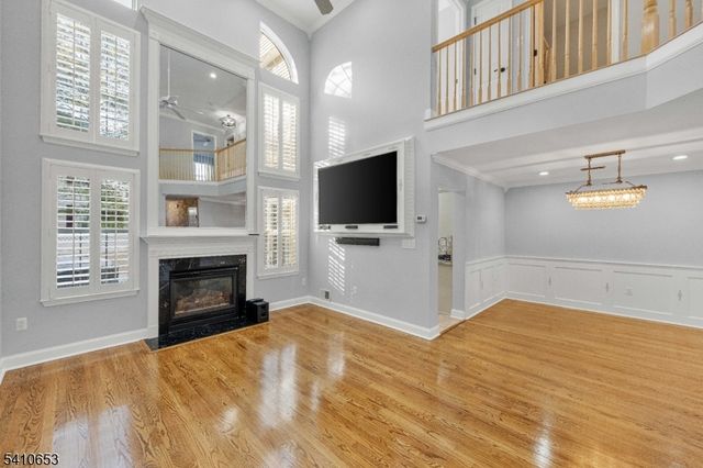 21 Dorchester Dr, Bernards Twp., NJ 07920