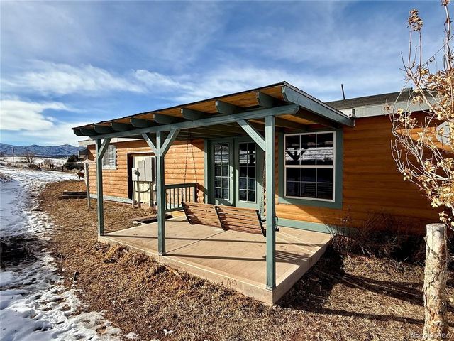 312 W Ryus Ave, La Veta, CO 81055