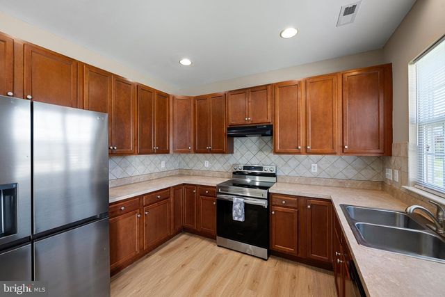 17 WELDON DR, Smyrna, DE 19977