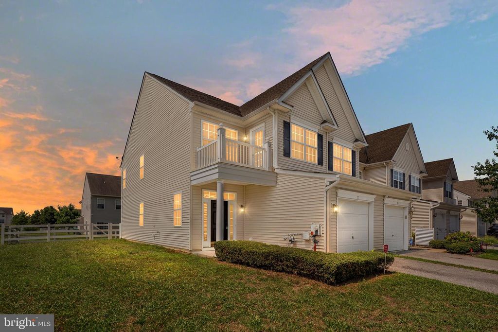 17 WELDON DR, Smyrna, DE 19977