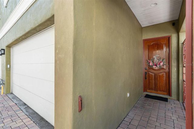 4907 BAYSHORE BOULEVARD 121, Tampa, FL 33611