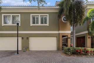 4907 BAYSHORE BOULEVARD 121, Tampa, FL 33611