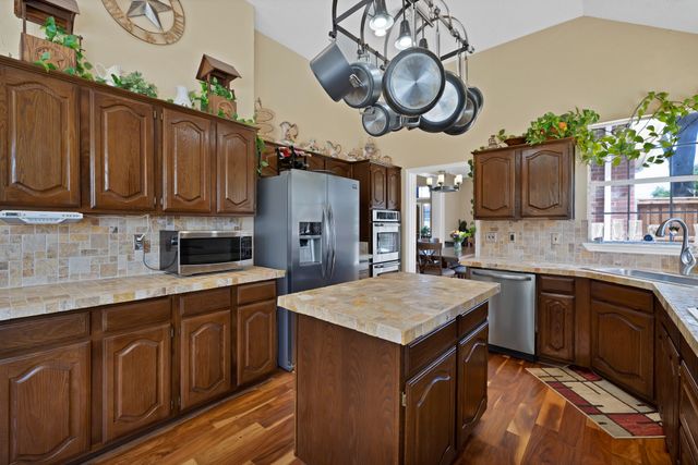 1400 Blackburn Lane, Plano, TX 75025