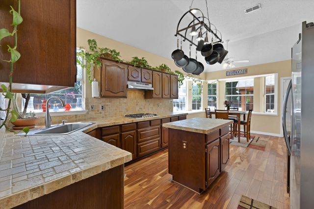 1400 Blackburn Lane, Plano, TX 75025