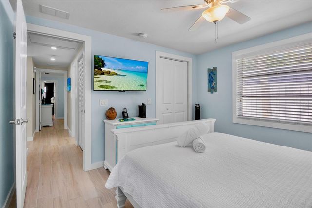 5803 IMPERIORE AVENUE, Holmes Beach, FL 34217