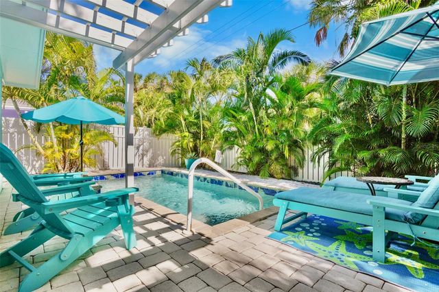 5803 IMPERIORE AVENUE, Holmes Beach, FL 34217