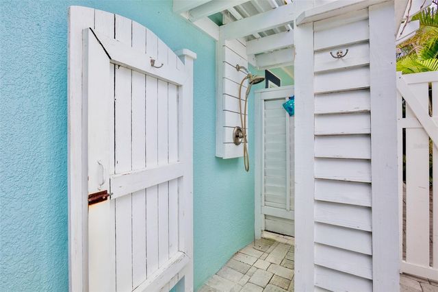 5803 IMPERIORE AVENUE, Holmes Beach, FL 34217