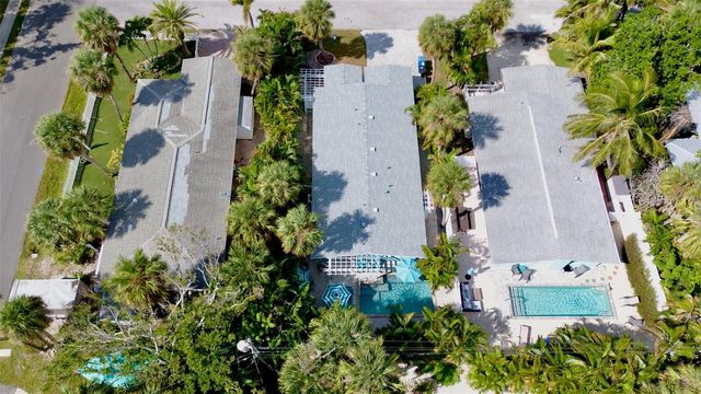 5803 IMPERIORE AVENUE, Holmes Beach, FL 34217