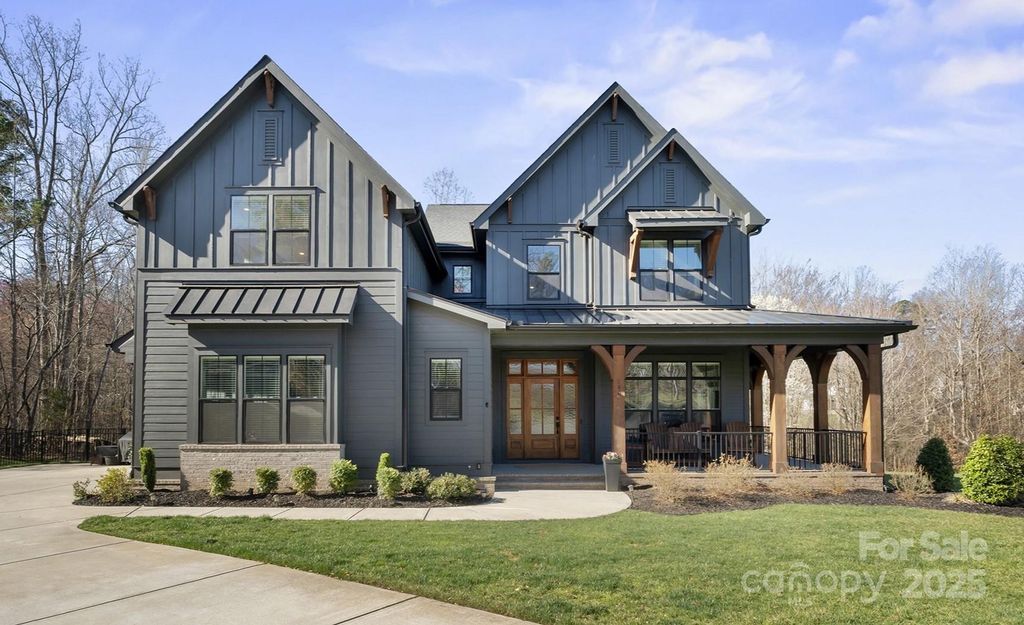 180 Twin Sisters Lane, Mooresville, NC 28117