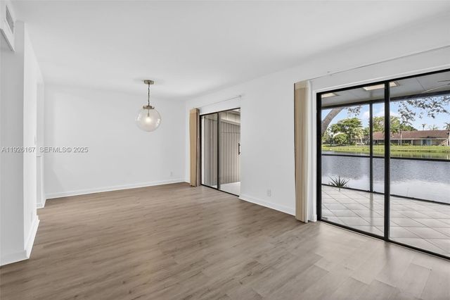 9703 N New River Canal Rd 103, Plantation, FL 33324