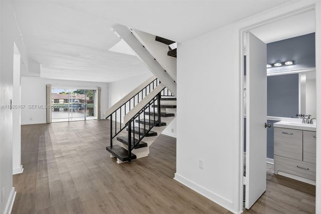 9703 N New River Canal Rd 103, Plantation, FL 33324