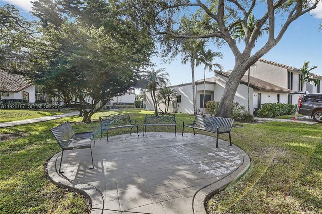 9703 N New River Canal Rd 103, Plantation, FL 33324