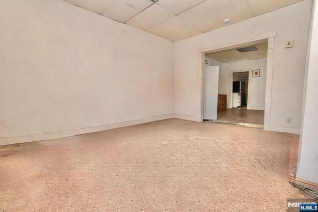 83 Jay Street, Newark, NJ 07103