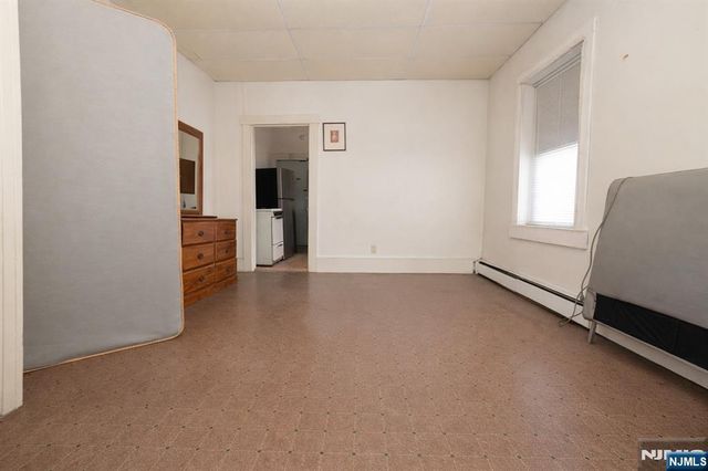 83 Jay Street, Newark, NJ 07103