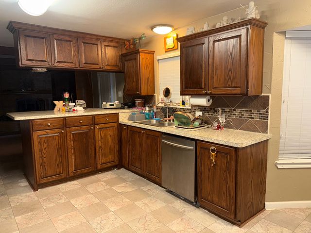 3240 Valley Forge Trail, Forest Hill, TX 76140