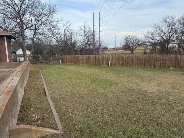 3240 Valley Forge Trail, Forest Hill, TX 76140