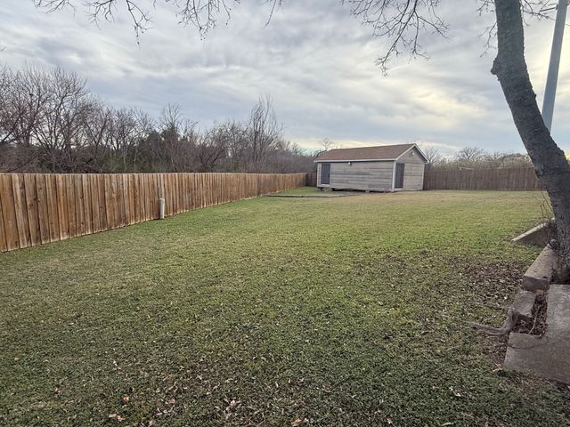 3240 Valley Forge Trail, Forest Hill, TX 76140