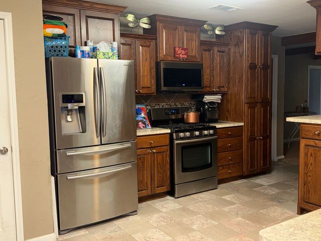 3240 Valley Forge Trail, Forest Hill, TX 76140