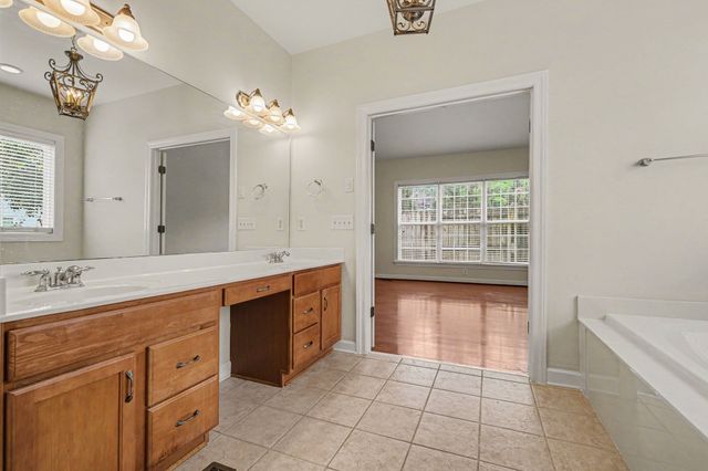 2913B 22nd Ave, S, Nashville, TN 37215
