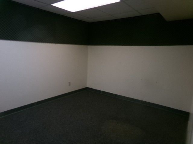 718 Acorn Dr, Clarksville, TN 37043