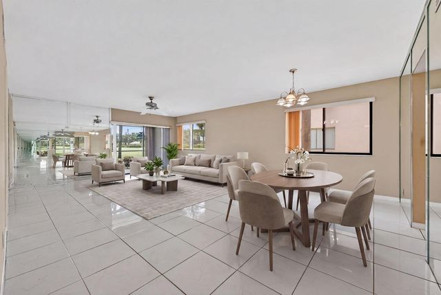 2240 SW 92nd Terrace 2402, Davie, FL 33324