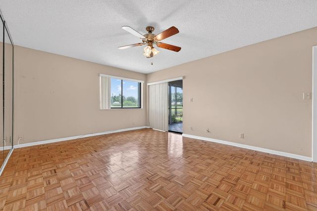 2240 SW 92nd Terrace 2402, Davie, FL 33324