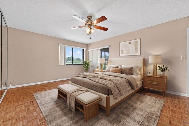 2240 SW 92nd Terrace 2402, Davie, FL 33324